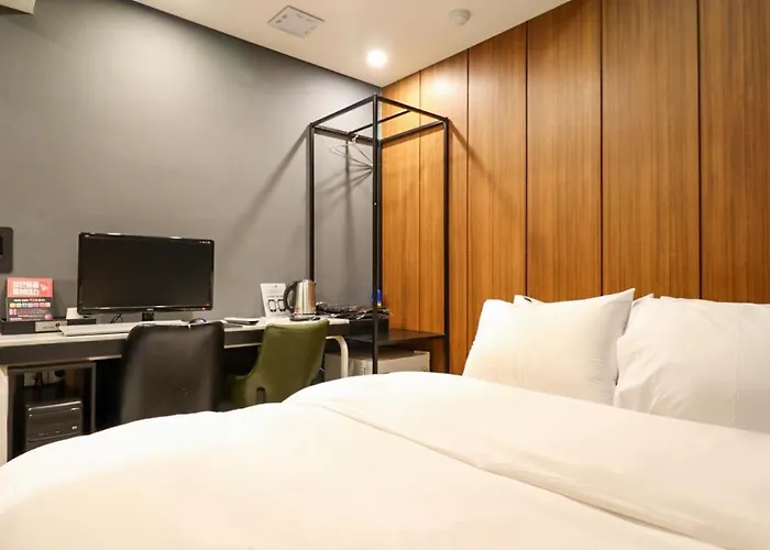 Hotel Shinchon Wol Seoul