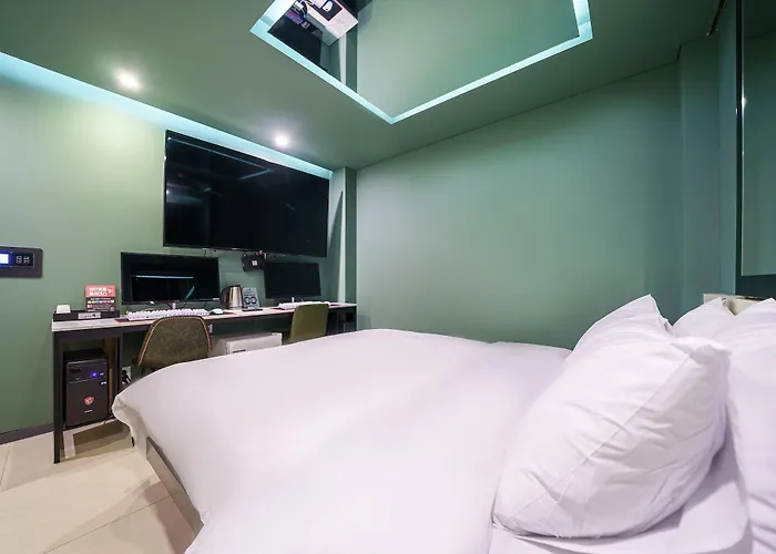 Hotel Shinchon Wol Seoul