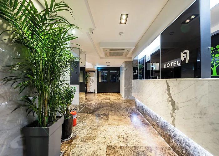 Shinchon Wol Hotel